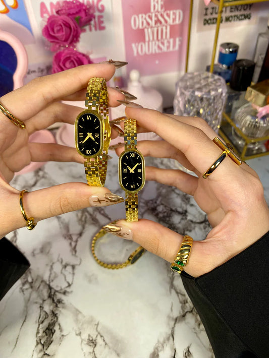 Elegant Gold Bracelet for Women with Classic Clock-Inspired Design✨💎